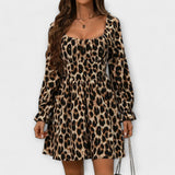 Betoverende jurk met luipaardprint