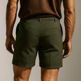 Heren shorts met plooien en zakken – groen en veelzijdig