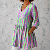 Océane | Lange blouse van linnen met abstracte golvenstrepen