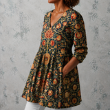 Céline | Lange blouse van linnen met vintage bloemenbehangpatroon