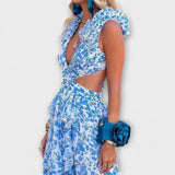 Elin - Maxikleed met Rimpelrand en Cut-Out-details