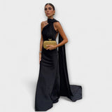 Chique Off-Shoulder Halter Maxikleed