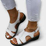 Christina – Orthopedische leren sandalen met comfortabele hak