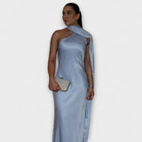 Chique Off-Shoulder Halter Maxikleed
