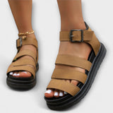Renee – Sandalen met meerdere banden en gespsluiting