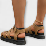 Renee – Sandalen met meerdere banden en gespsluiting
